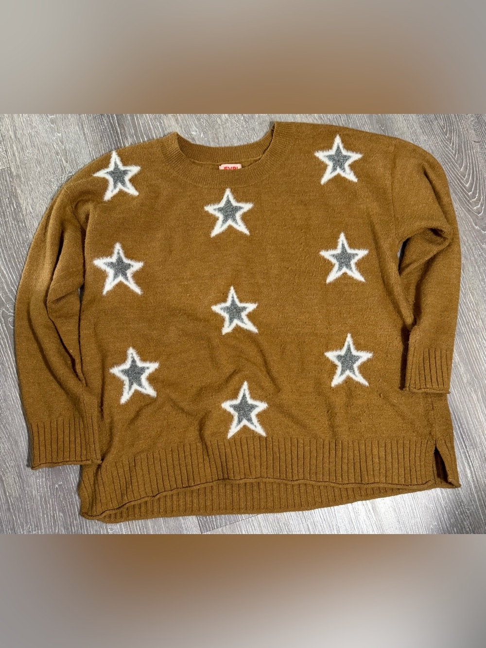 EVRI Brown Crewneck Sweater with White-Outlined Gray Stars